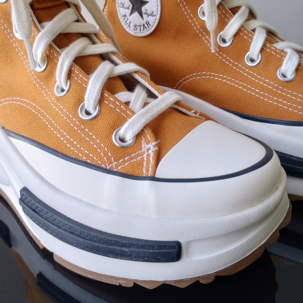 Converse Women's Run Star Legacy CX Hi in Special Color Monarch / Black / Egret - Picture 4 of 13